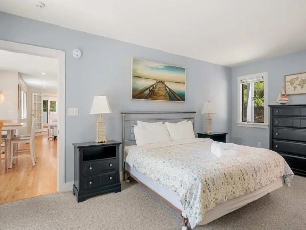 Family & Dog Friendly North Chatham Vacation Rental - Cape Cod Home Near Pleasant Bay