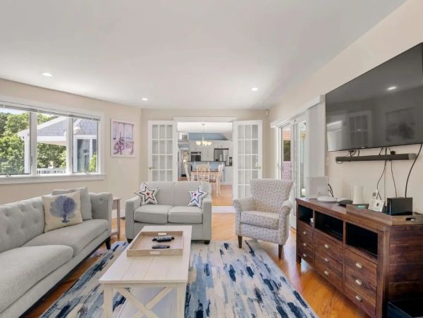 Family & Dog Friendly North Chatham Vacation Rental - Cape Cod Home Near Pleasant Bay