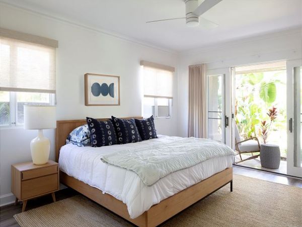 Honolulu Vacation Home Four Bedroom Walk to Beach