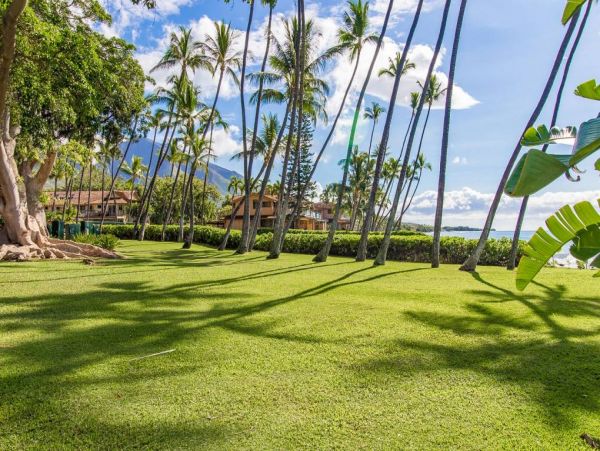 Lahaina Vacation Condo Two Bedroom Water Views