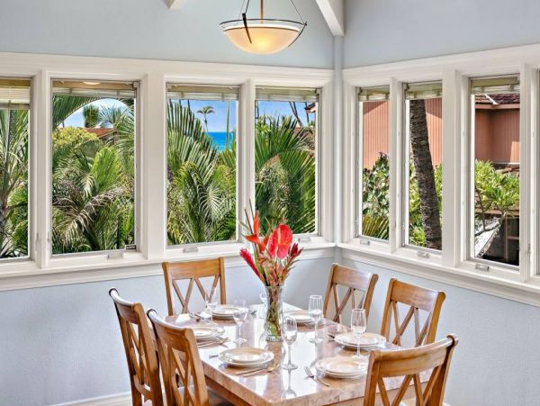 Lahaina Vacation Condo Two Bedroom Water Views