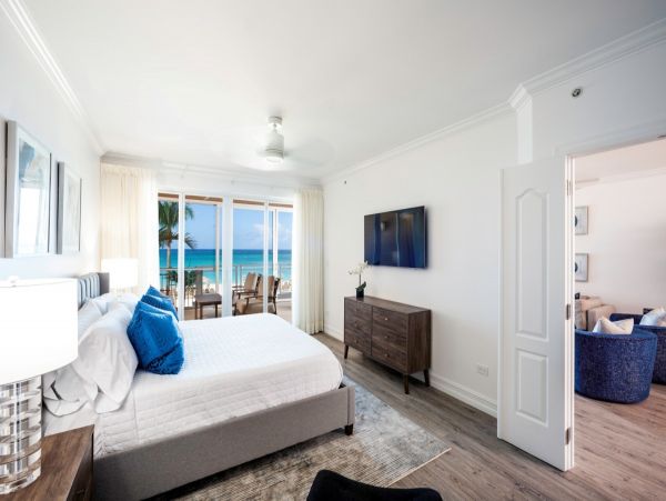 Ultimate Beachfront Vacation Rental in the Cayman Islands