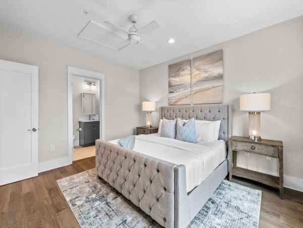 Destin Beachfront Six Bedroom Vacation Rental