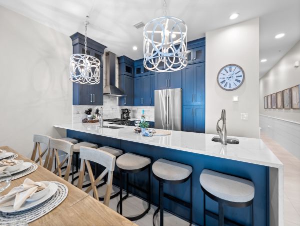 Destin Beachfront Six Bedroom Vacation Rental