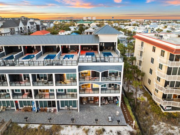 Destin Beachfront Six Bedroom Vacation Rental
