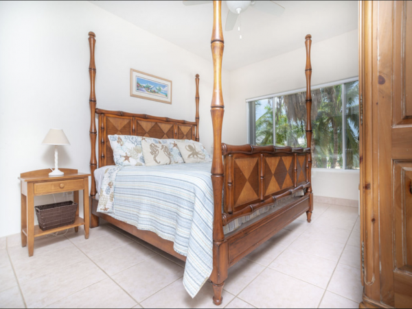 Oceanfront Private Escape Exceptional Beach Getaway.