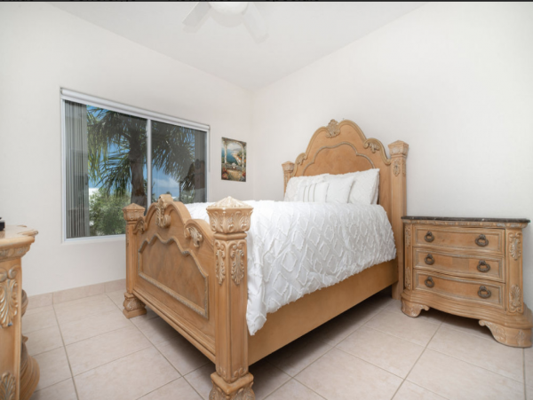 Oceanfront Private Escape Exceptional Beach Getaway.