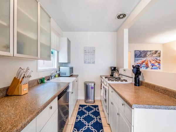 Oceanfront 2 Bedroom Vacation Rental with Spectacular Views