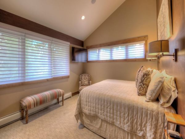 Breckenridge Four Bedroom Vacation Rental Shuttle to Ski Area