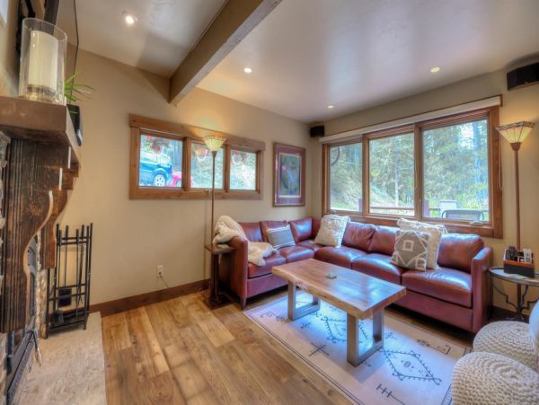 Breckenridge Four Bedroom Vacation Rental Shuttle to Ski Area