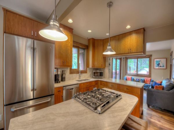 Breckenridge Four Bedroom Vacation Rental Shuttle to Ski Area
