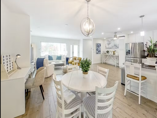 Naples Three bedroom Cottage Vacation Delight