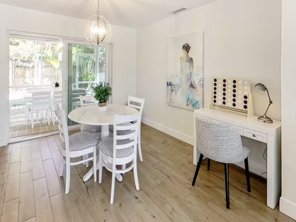 Naples Three bedroom Cottage Vacation Delight