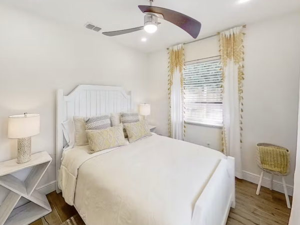 Naples Three bedroom Cottage Vacation Delight