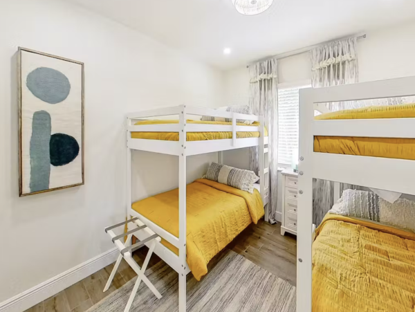 Naples Three bedroom Cottage Vacation Delight