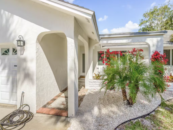 Naples Three bedroom Cottage Vacation Delight