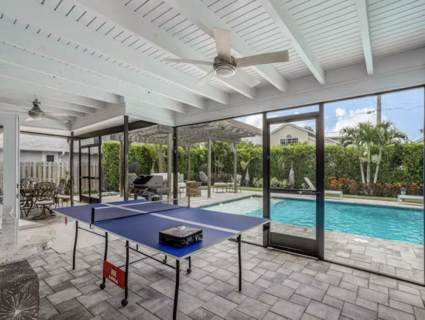 Naples Florida Three Bedroom Vacation Pool Home Sleeps Six