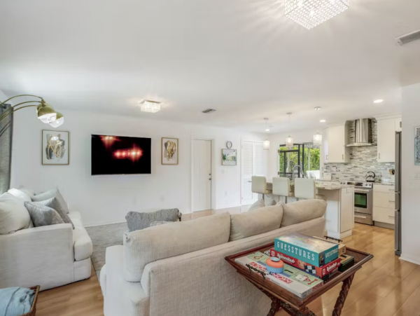 Naples Florida Three Bedroom Vacation Pool Home Sleeps Six