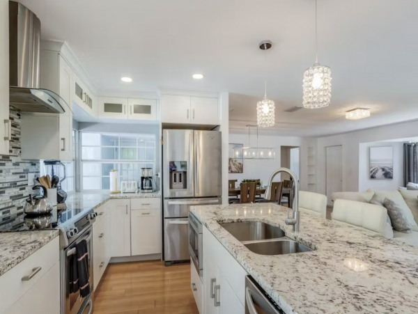 Naples Florida Three Bedroom Vacation Pool Home Sleeps Six