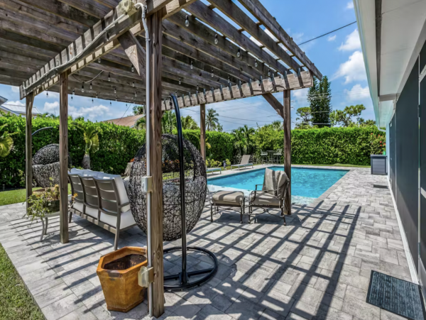 Naples Florida Three Bedroom Vacation Pool Home Sleeps Six