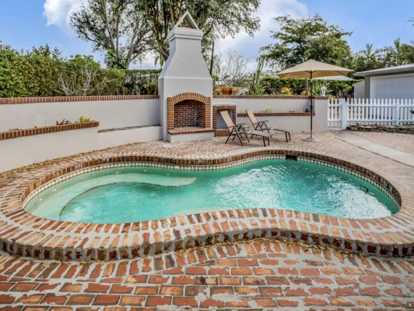 Naples Home Away From Home Three Bedroom Pool Home