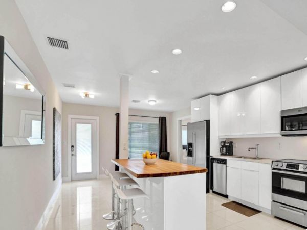 Gorgeous 8 Bedrooms with magnific private pool