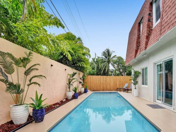 Gorgeous 8 Bedrooms with magnific private pool