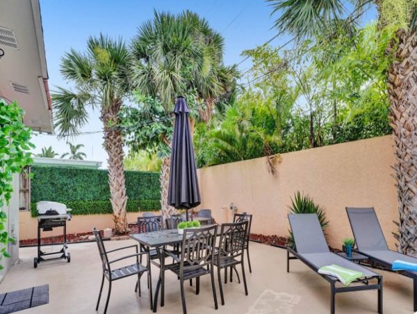 Gorgeous 8 Bedrooms with magnific private pool