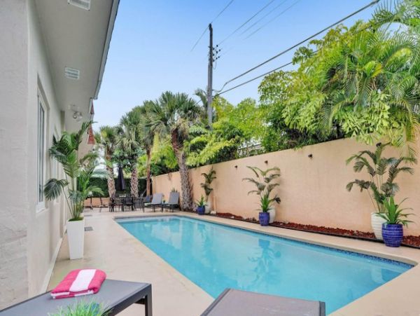 Gorgeous 8 Bedrooms with magnific private pool