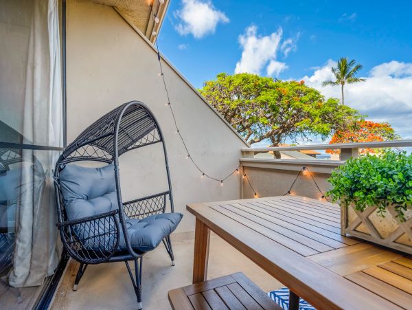 Kihei Vacation Condo Two Bedroom Ocean Views