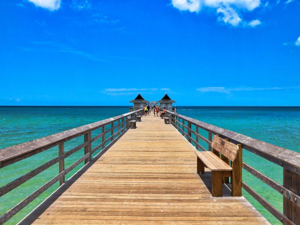 Condo Near Naples Beach with 2 Bedrooms & 2 Bathrooms