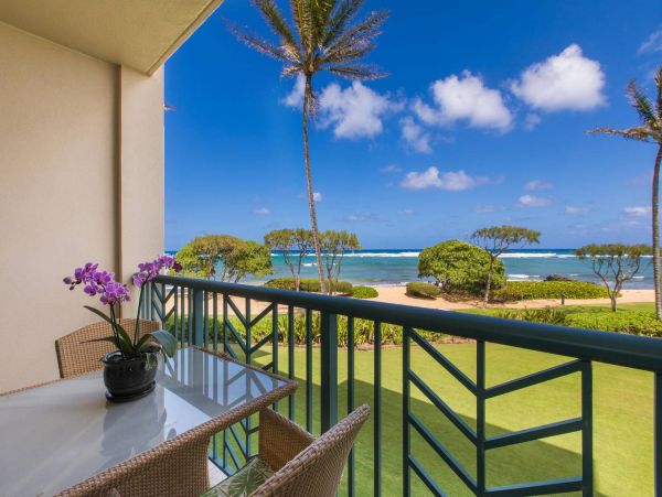 Oceanfront Condo Kapaa 2 Bedrooms