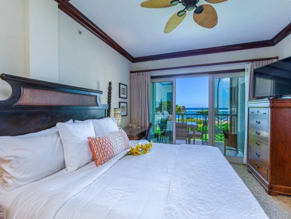 Oceanfront Condo Kapaa 2 Bedrooms