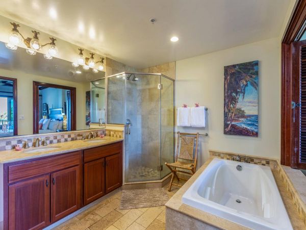 Oceanfront Condo Kapaa 2 Bedrooms
