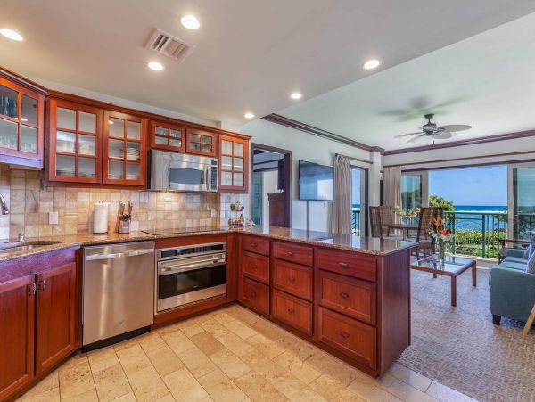 Oceanfront Condo Kapaa 2 Bedrooms