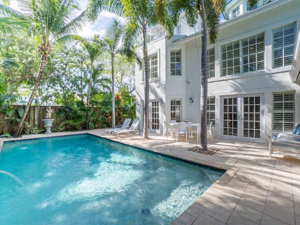 Wonderful & Peaceful Home with 4 Bedrooms in West Palm Beach