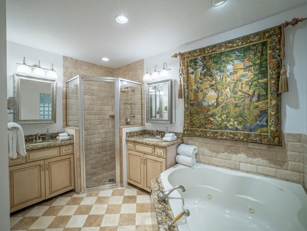 Wonderful & Peaceful Home with 4 Bedrooms in West Palm Beach
