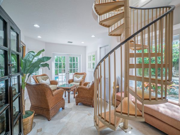 Wonderful & Peaceful Home with 4 Bedrooms in West Palm Beach
