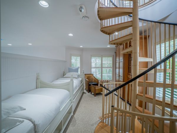 Wonderful & Peaceful Home with 4 Bedrooms in West Palm Beach