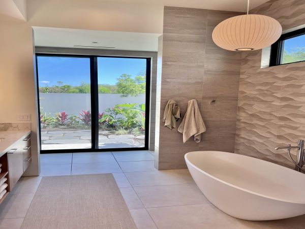 Wailea Vacation Home Three Bedroom Oceanfront