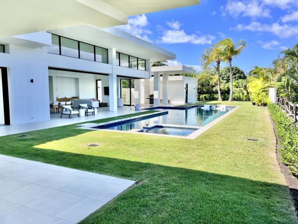 Wailea Vacation Home Three Bedroom Oceanfront