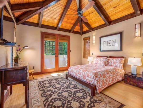 Luxury 4 Bedroom Oceanfron Vacation Rental