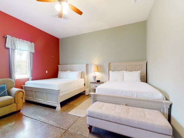 Palm Desert Home 1061240