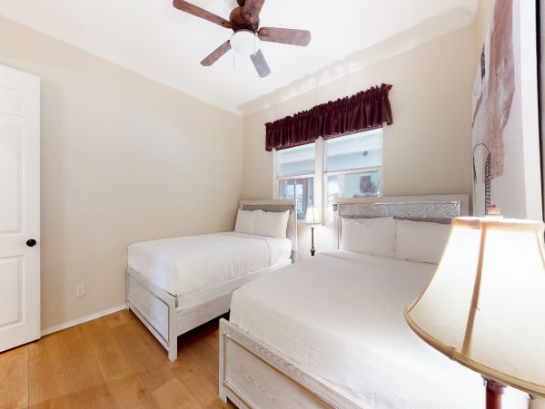 Palm Desert Home 1061240