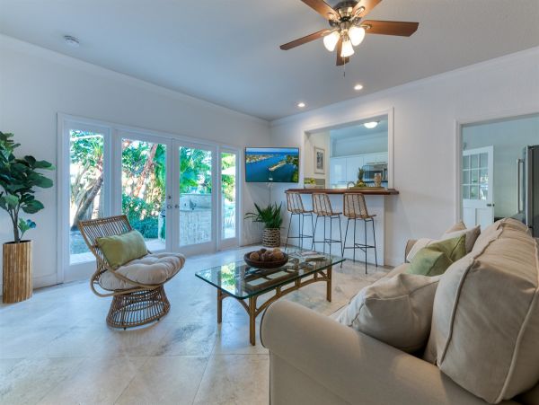 Palm Beach Vacation Home Four Bedroom