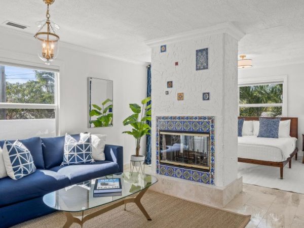 Palm Beach Vacation Home Four Bedroom