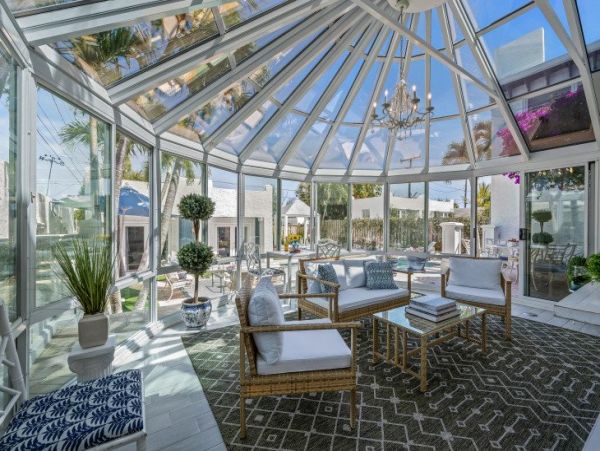 Palm Beach Vacation Home Four Bedroom