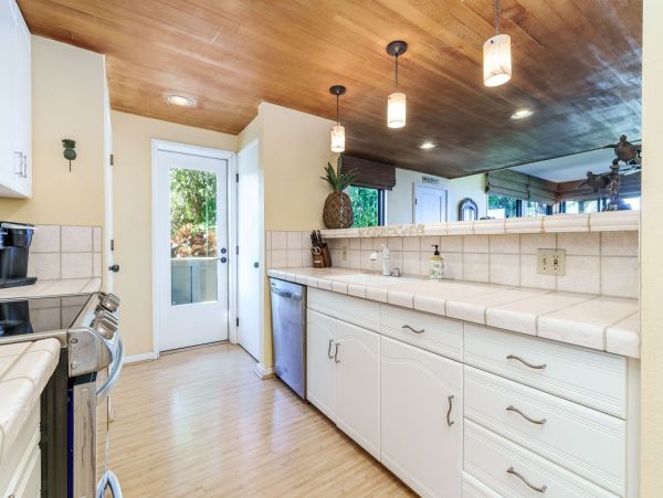 Kahana  Maui Home 1061257