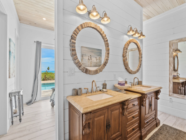 Oceanfront Bahamas Vacation Home Four Bedroom