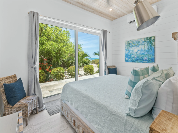 Oceanfront Bahamas Vacation Home Four Bedroom
